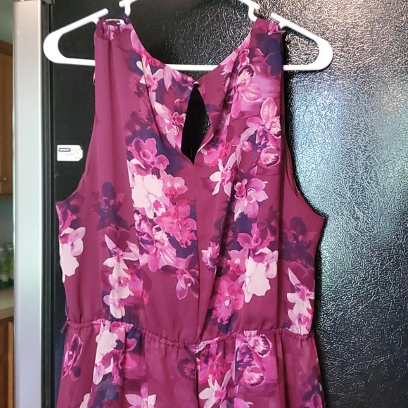 Dress - Picture 5 of 6